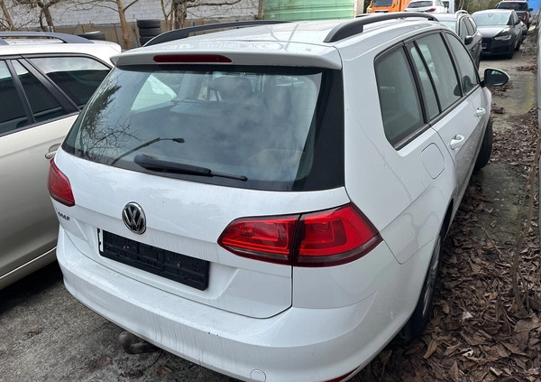 Volkswagen Golf cena 22990 przebieg: 298000, rok produkcji 2016 z Góra małe 191